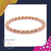 Load image into Gallery viewer, Twisted Spacer Ring